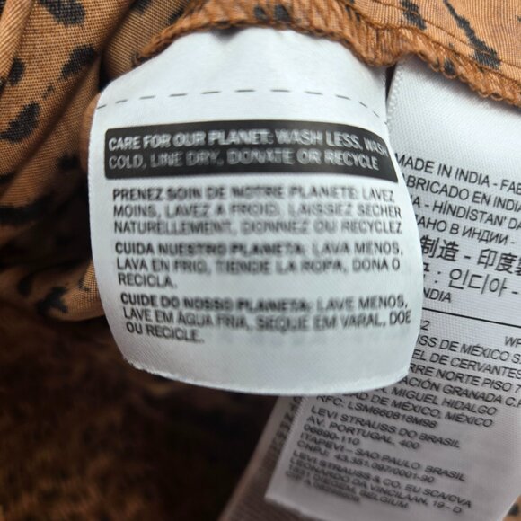 Levi's Brown Animal Print Kaila Ruched Puffed Sleeve Crop Top Medium - Picture 4 of 8